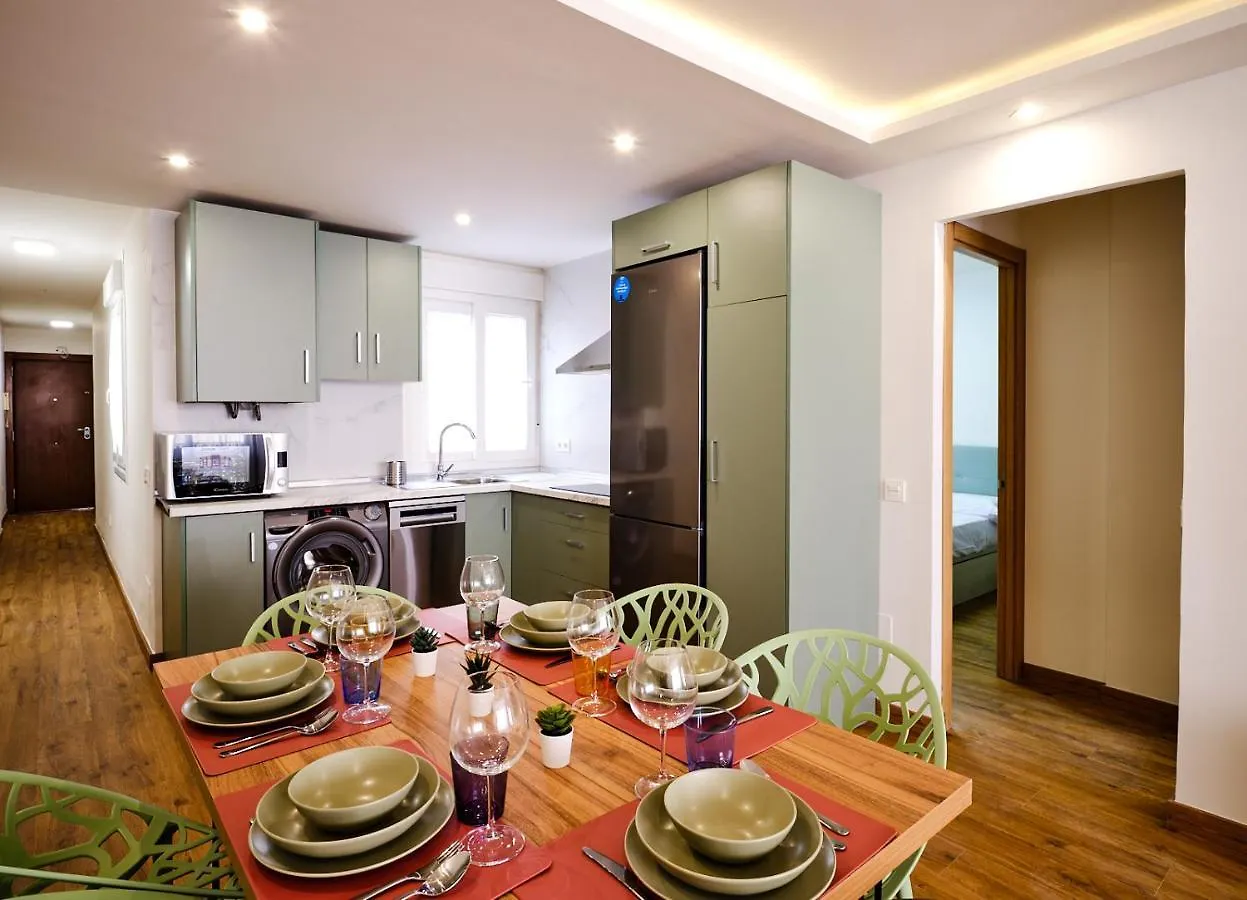 Leo Home- Bright & Centric 3 Bedrooms Apartment With Private Parking Included Malaga Hiszpania